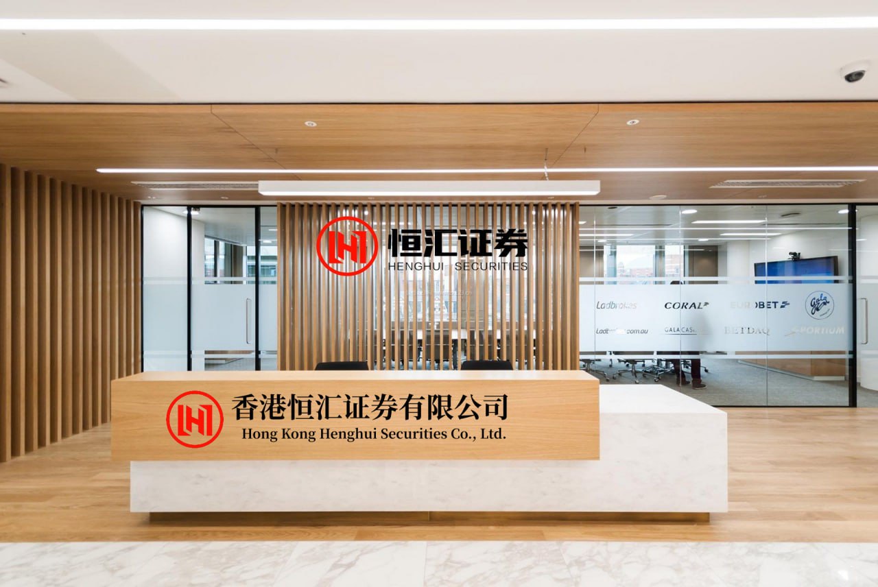 华楚配资官网 德国紧随韩国之后，也发布了中文标语，引起了中国游客的不满